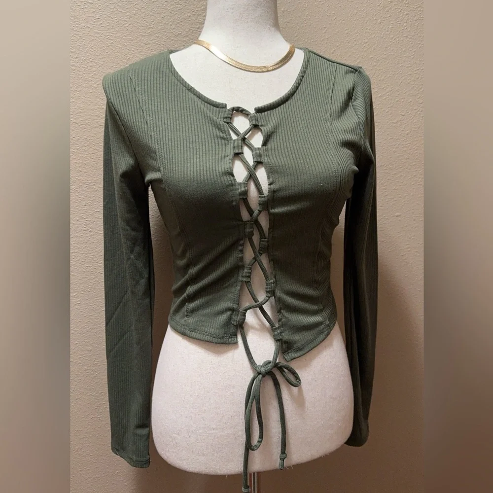 Lace up olive green crop top long sleeve top